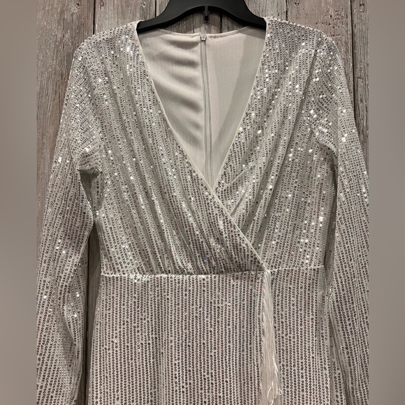 SHEIN Bae New, White/ Sequins, Fringe Dress - Picture 4 of 8